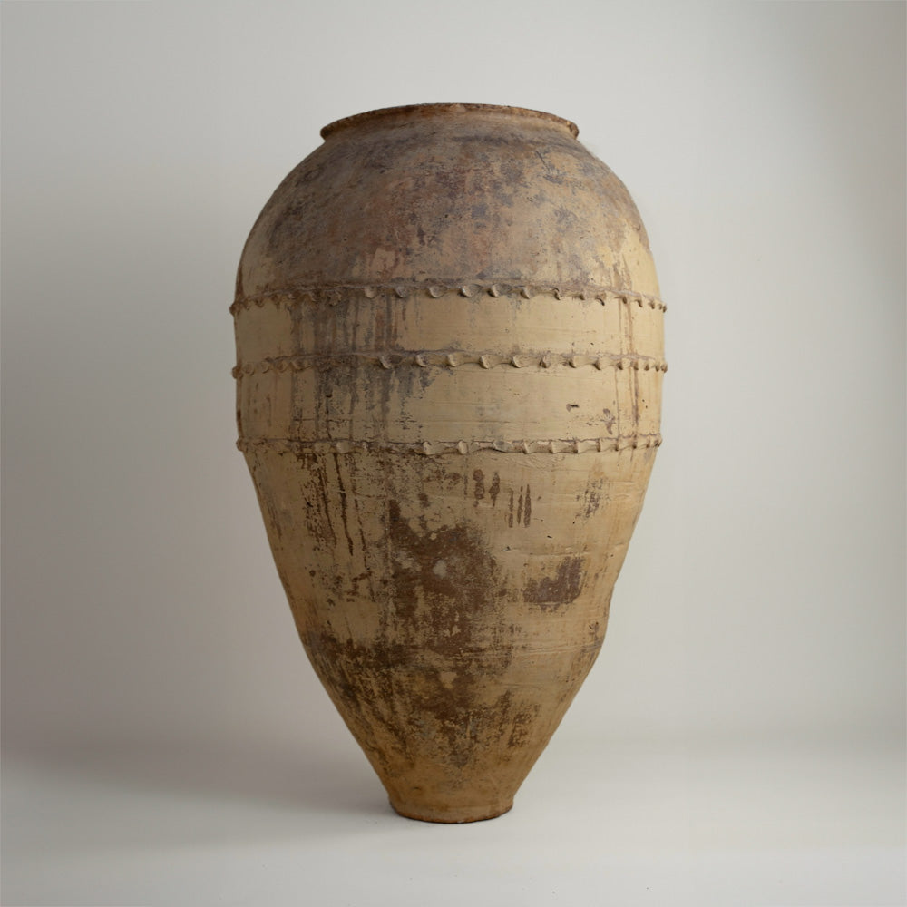 Antique vessel No.303