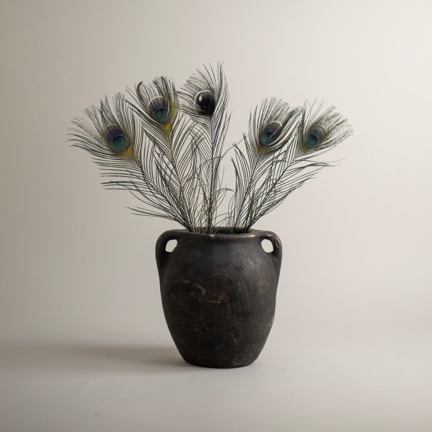 Antique vessel No.326