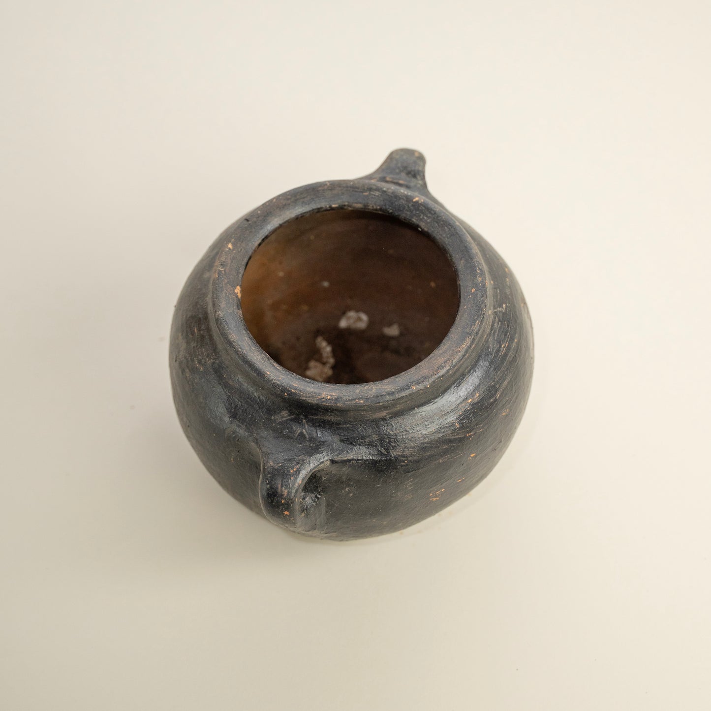Antique vessel No.321
