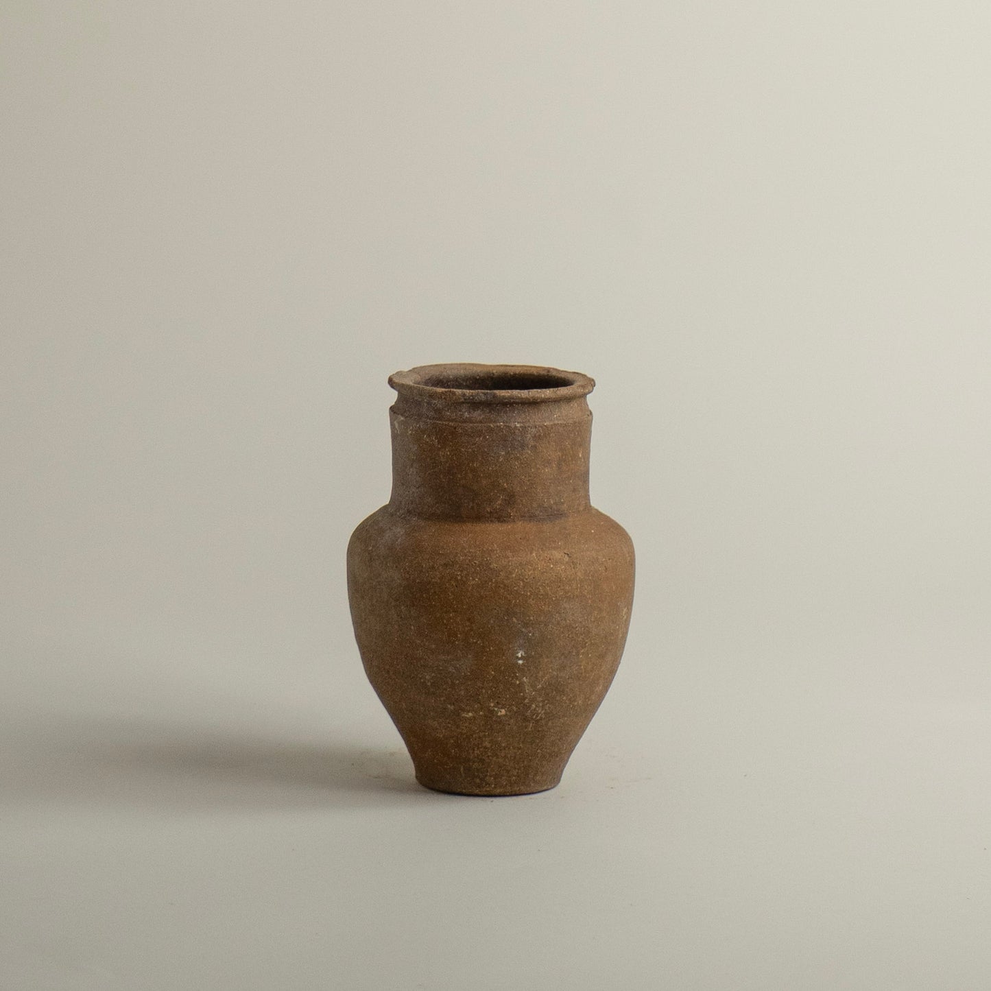 Antique vessel No.331