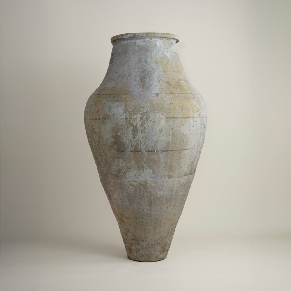Antique vessel No.308