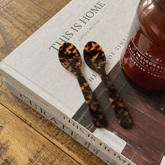 Tortoiseshell tea spoon set