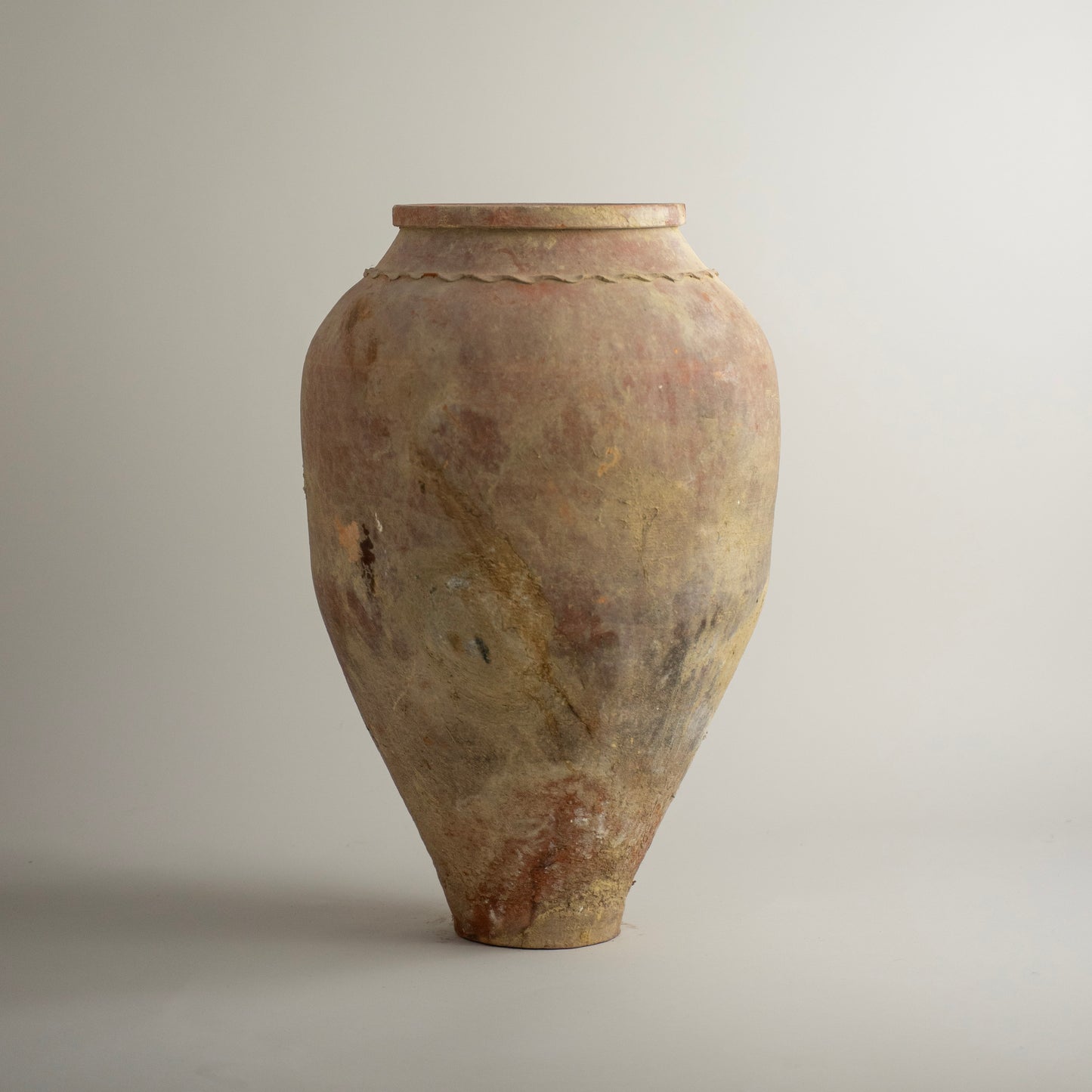 Antique vessel No.316