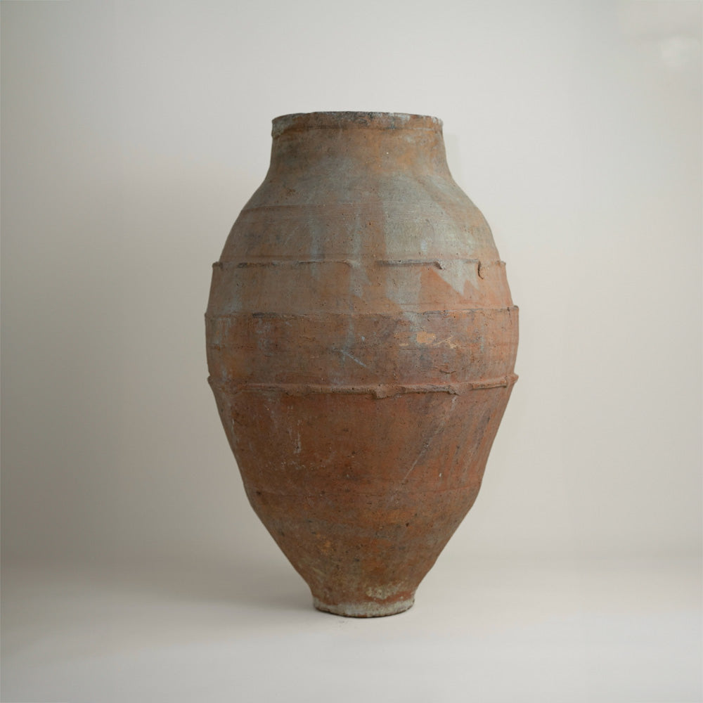Antique vessel No.313