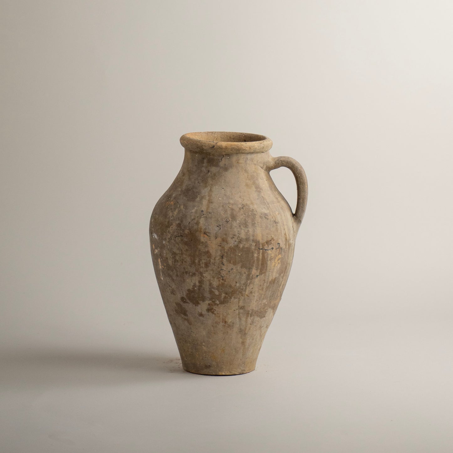 Antique vessel No.336