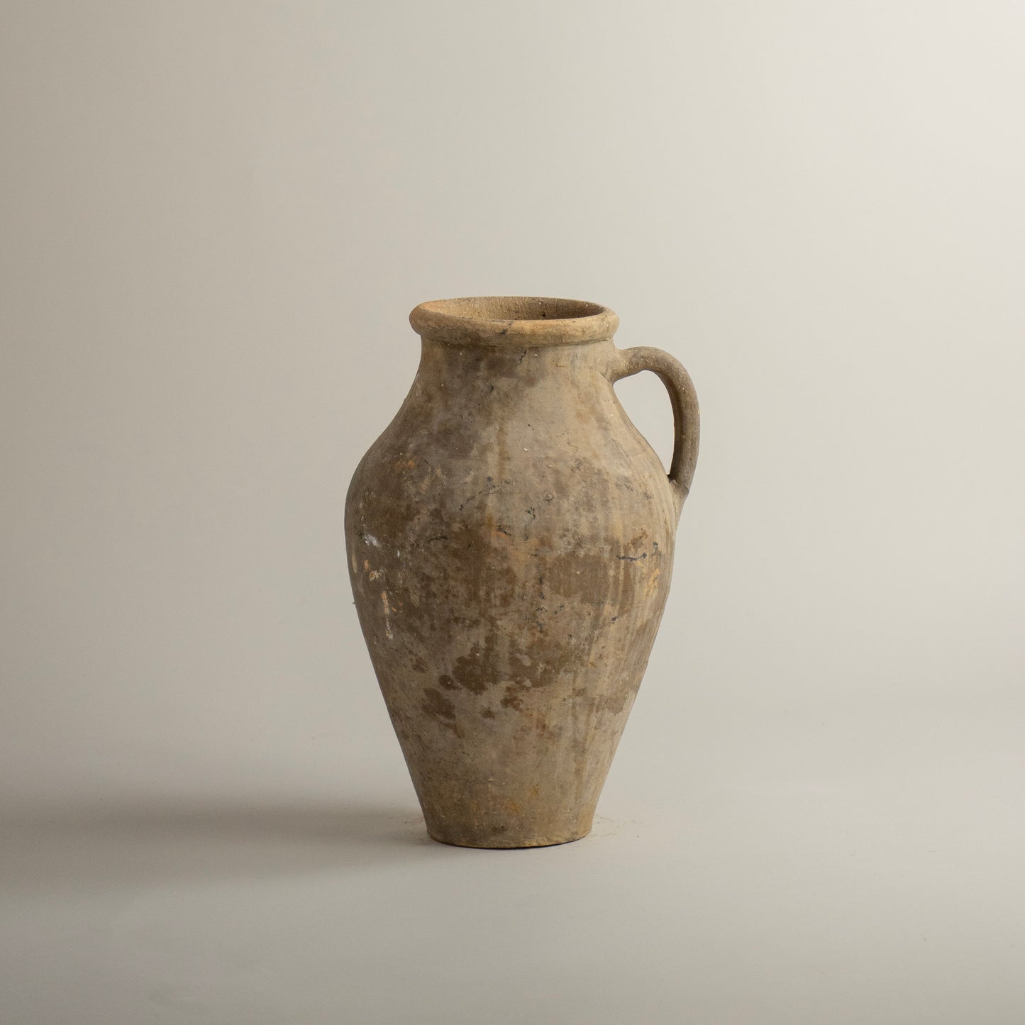 Antique vessel No.336