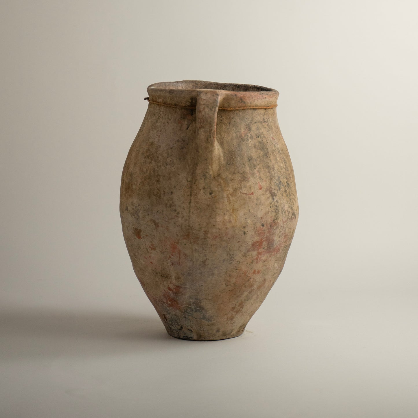 Antique vessel No.324