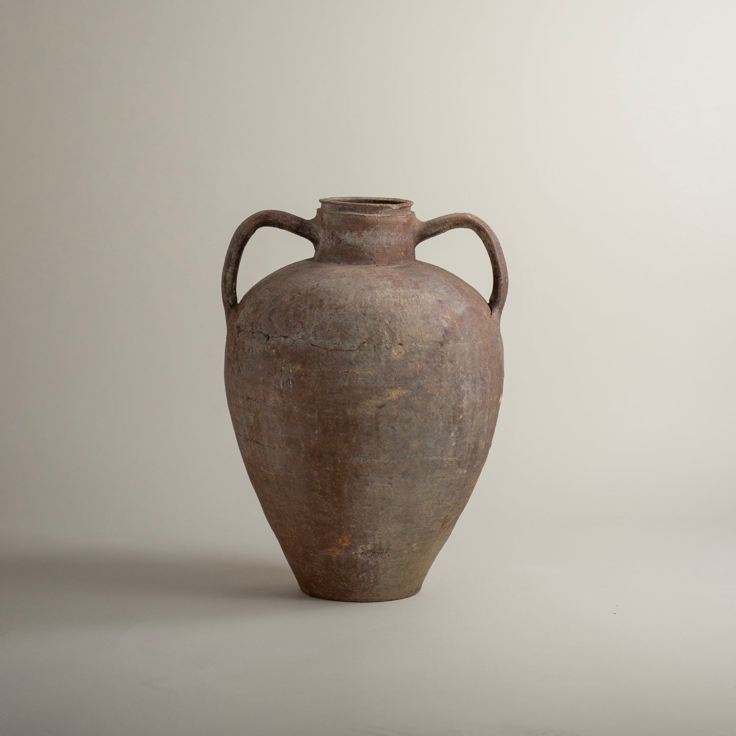 Antique vessel No.323