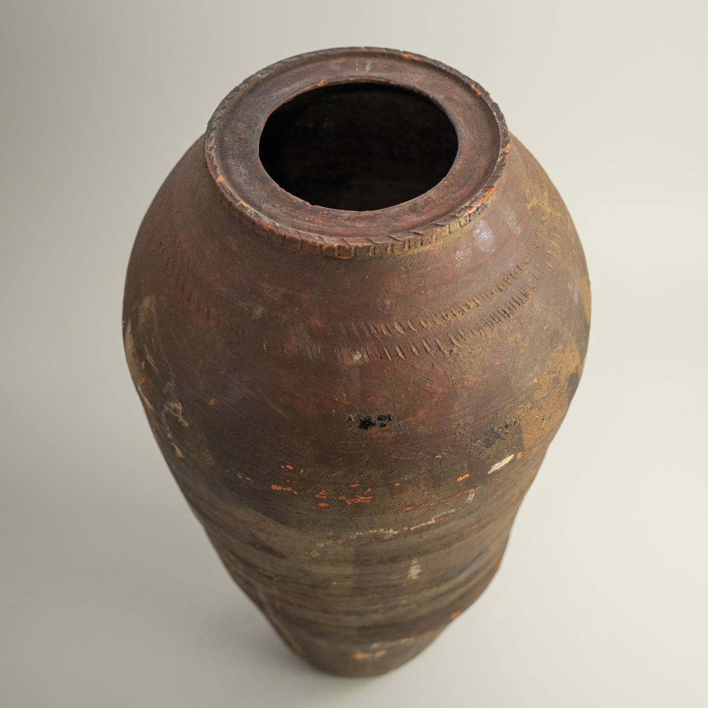 Antique vessel No.315