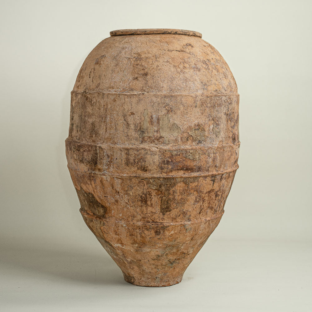 Antique vessel No.292