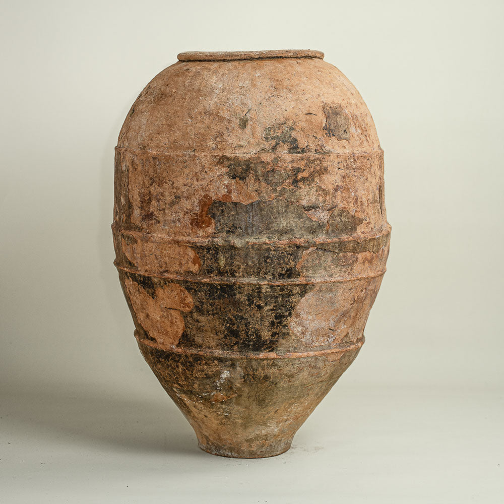 Antique vessel No.292