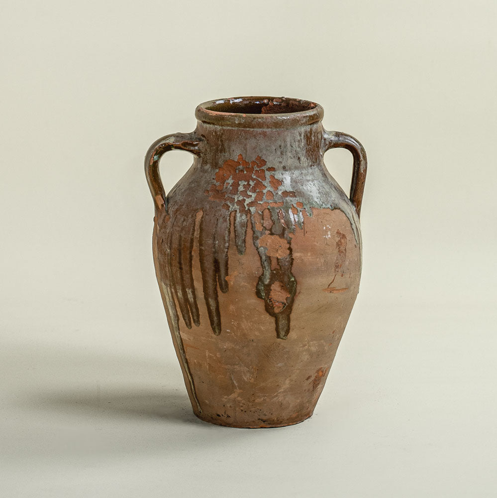 Antique vessel No.243