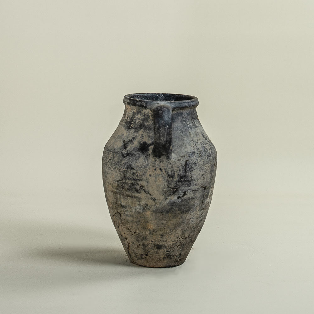 Antique vessel No.266