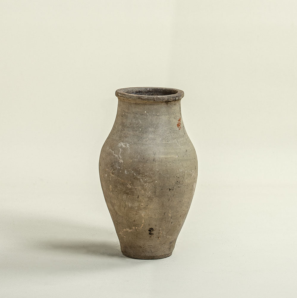 Antique vessel No.268