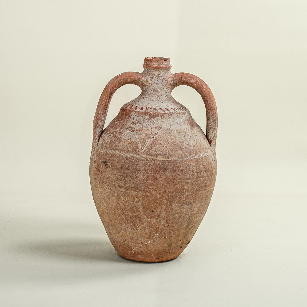 Antique vessel No.161