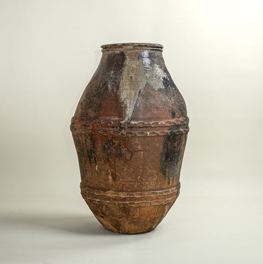 Antique vessel No.279
