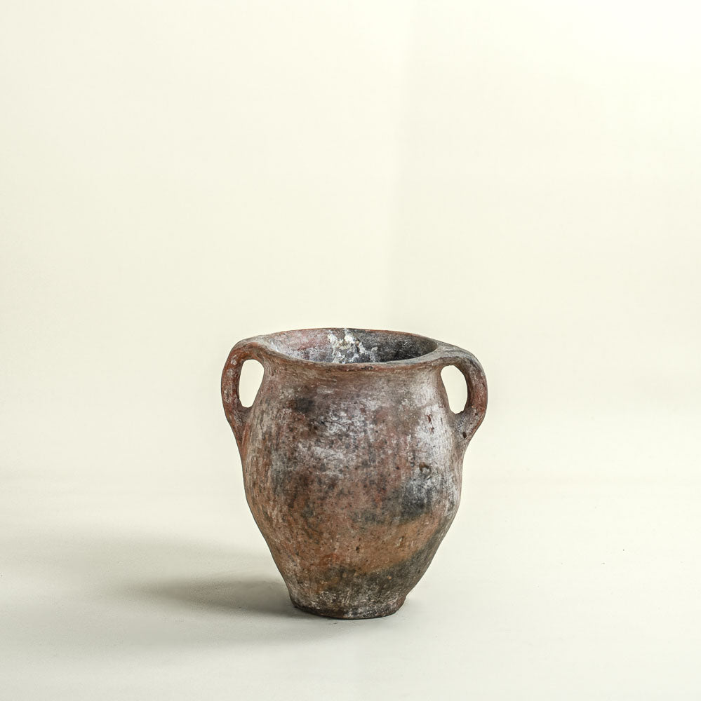 Antique vessel No.166