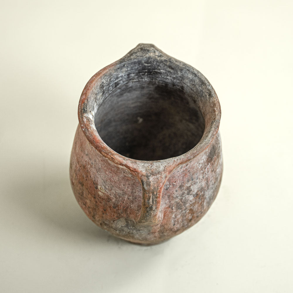 Antique vessel No.166