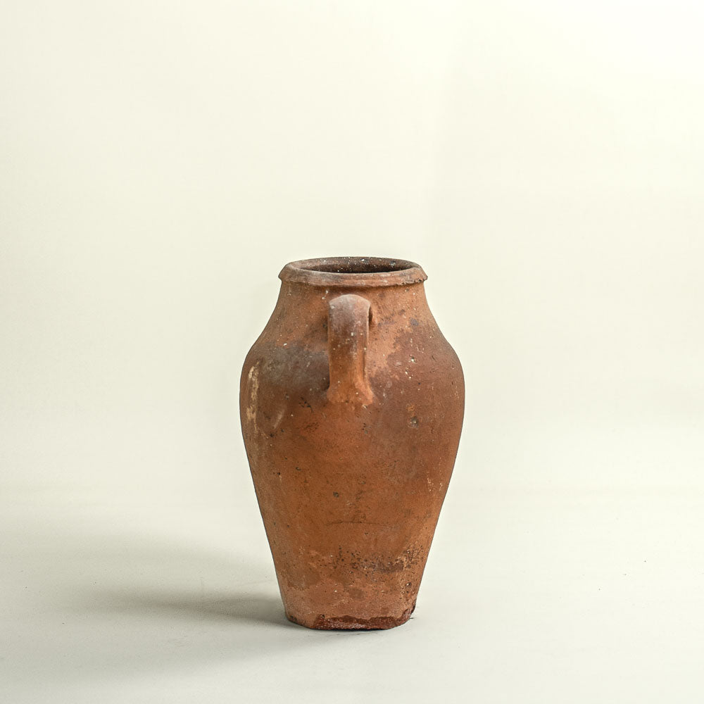 Antique vessel No.260