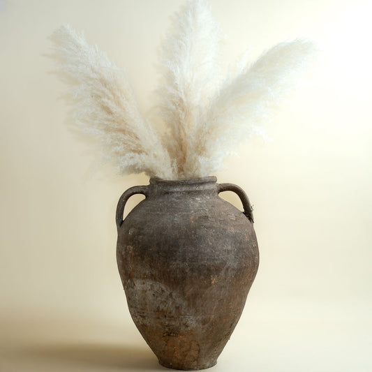 Antique vessel No.202