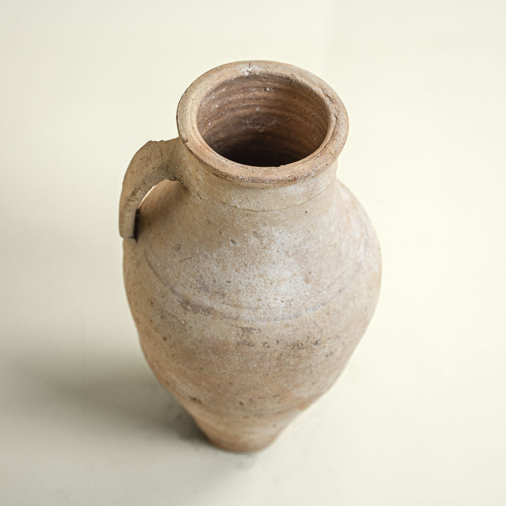 Antique vessel No.284