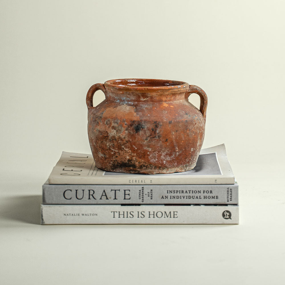 Antique vessel No.236