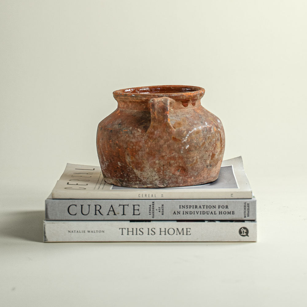 Antique vessel No.236