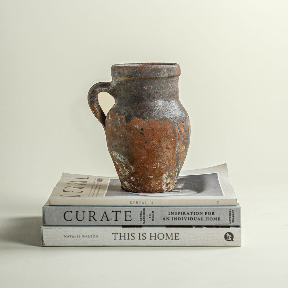 Antique vessel No.273