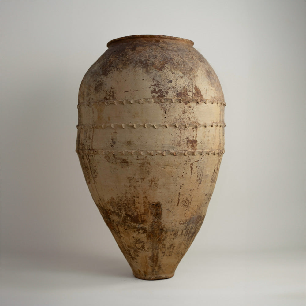 Antique vessel No.303