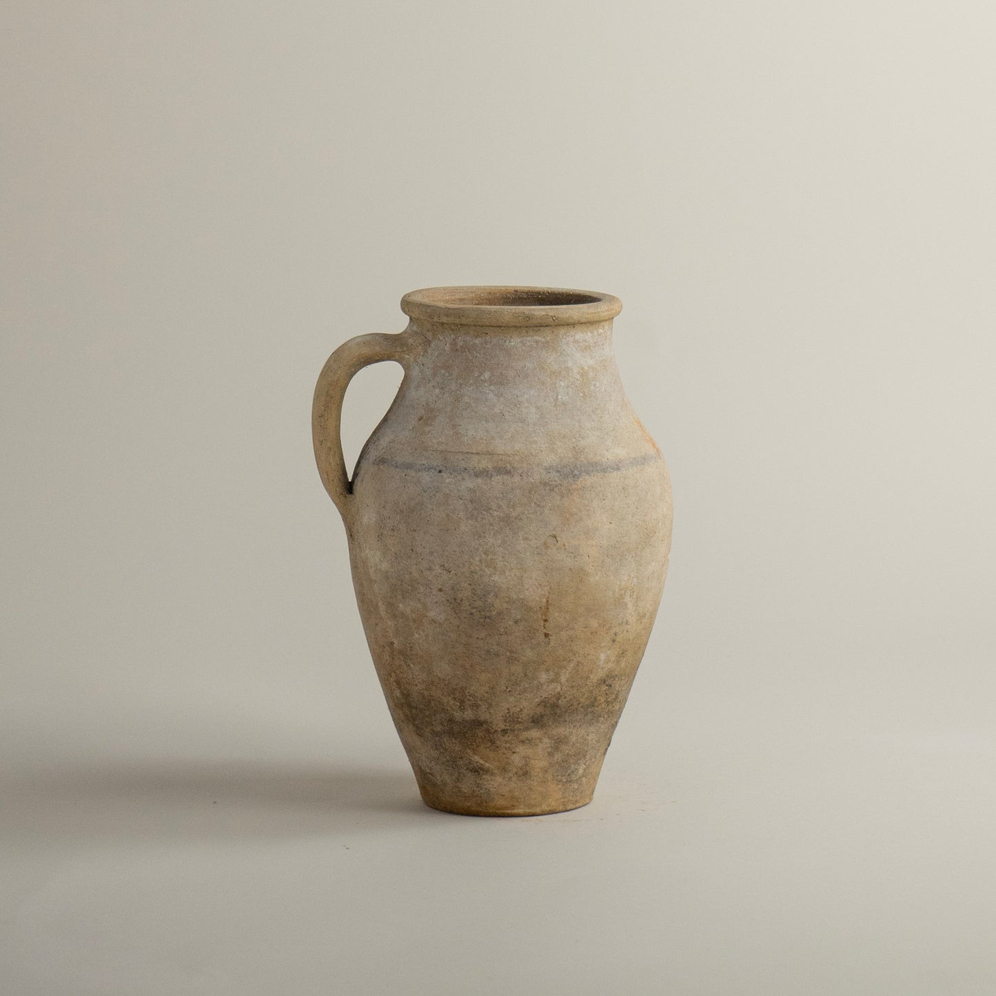 Antique vessel No.329