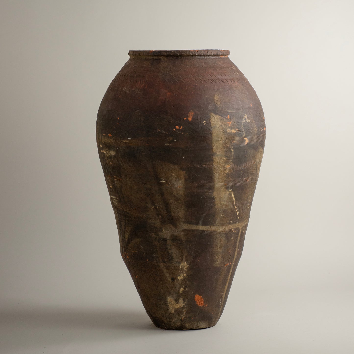 Antique vessel No.315