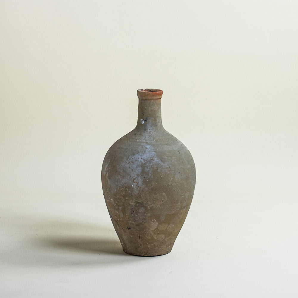 Antique vessel No.296