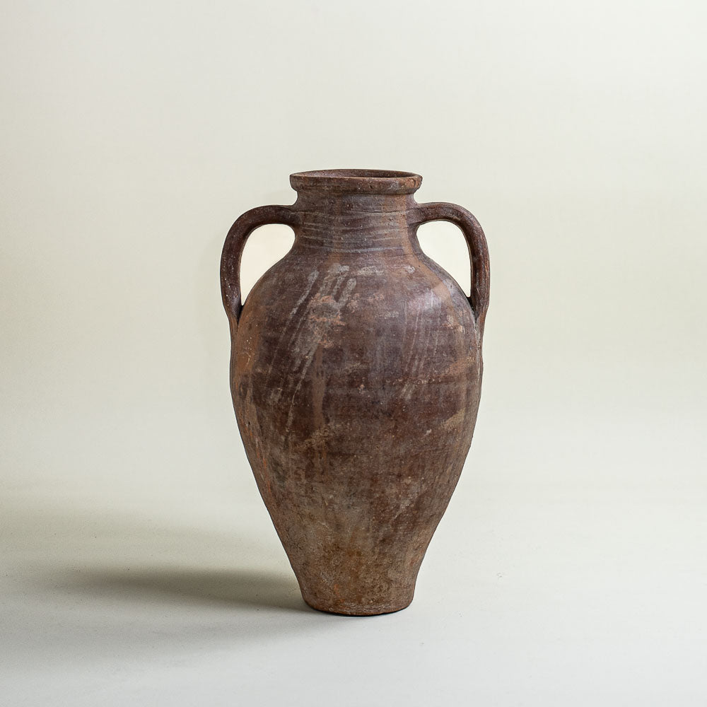 Antique vessel No.282