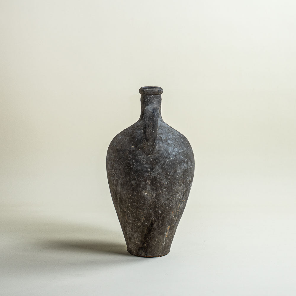 Antique vessel No.293