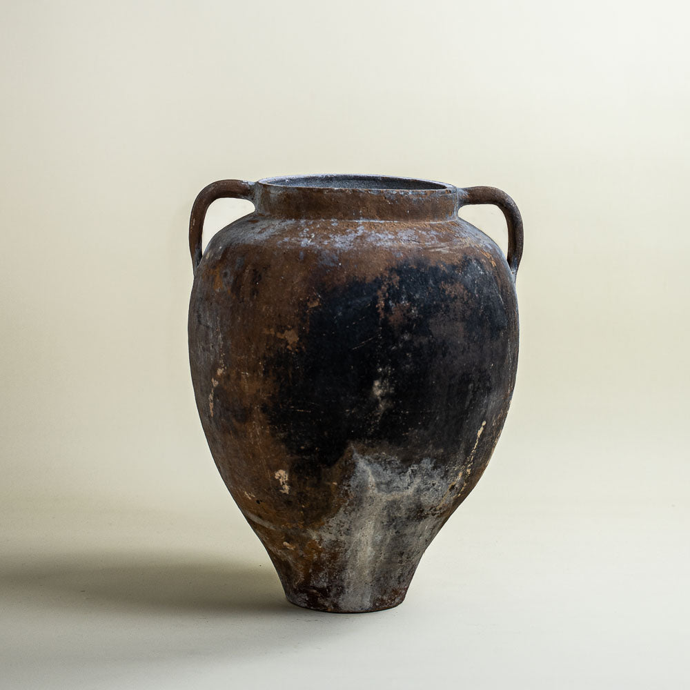 Antique vessel No.299