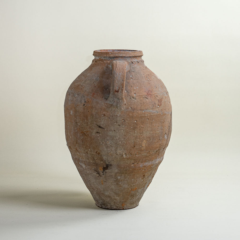 Antique vessel No.288