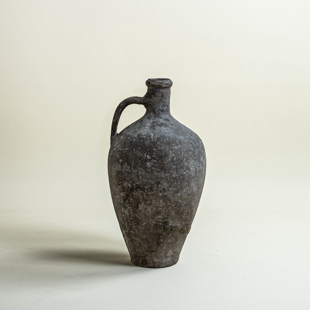 Antique vessel No.293