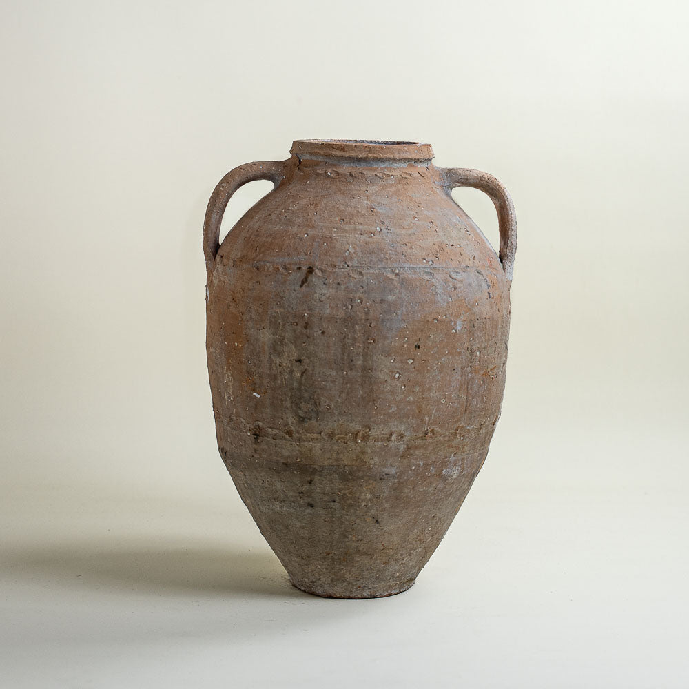 Antique vessel No.288