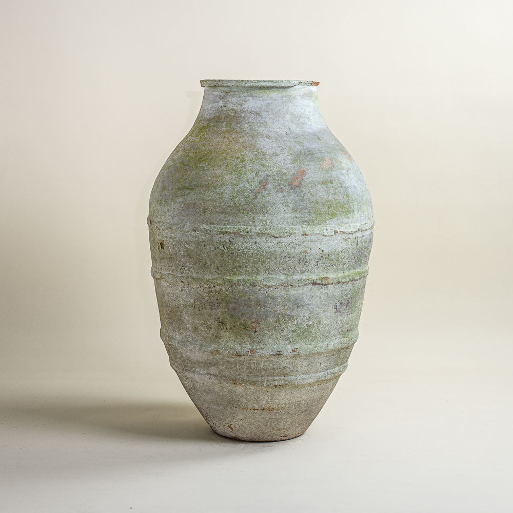 Antique vessel No.287
