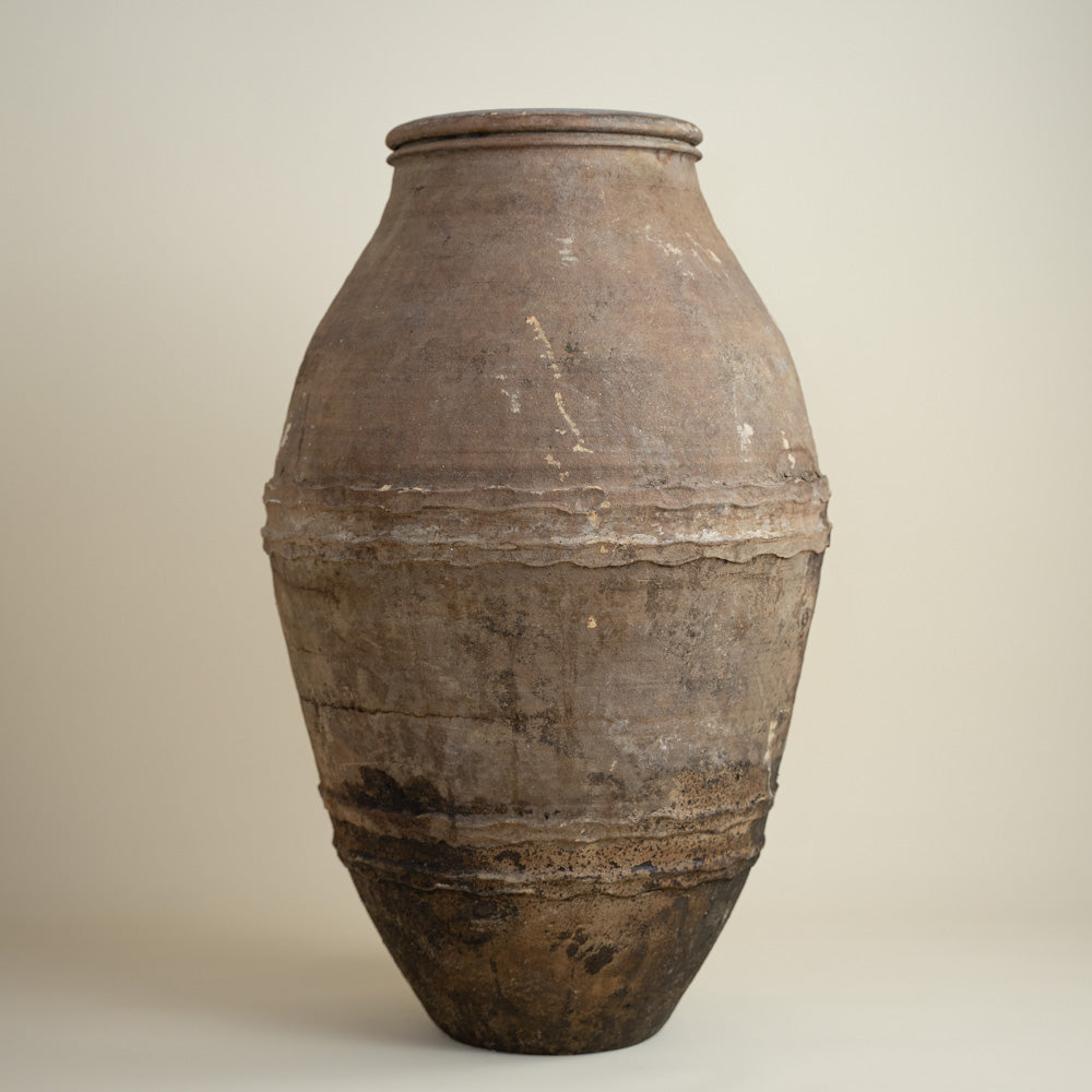 Antique vessel No.310