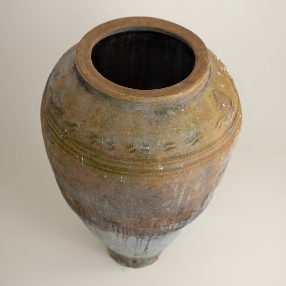 Antique vessel No.312