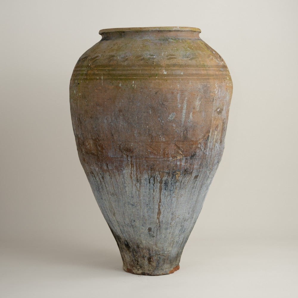 Antique vessel No.312