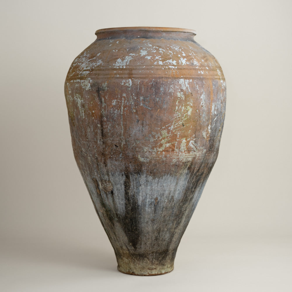 Antique vessel No.312