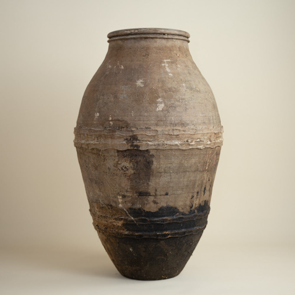 Antique vessel No.310