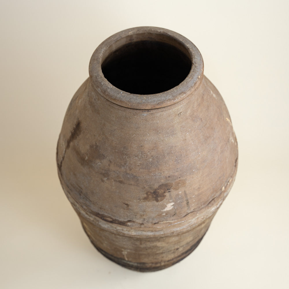 Antique vessel No.310