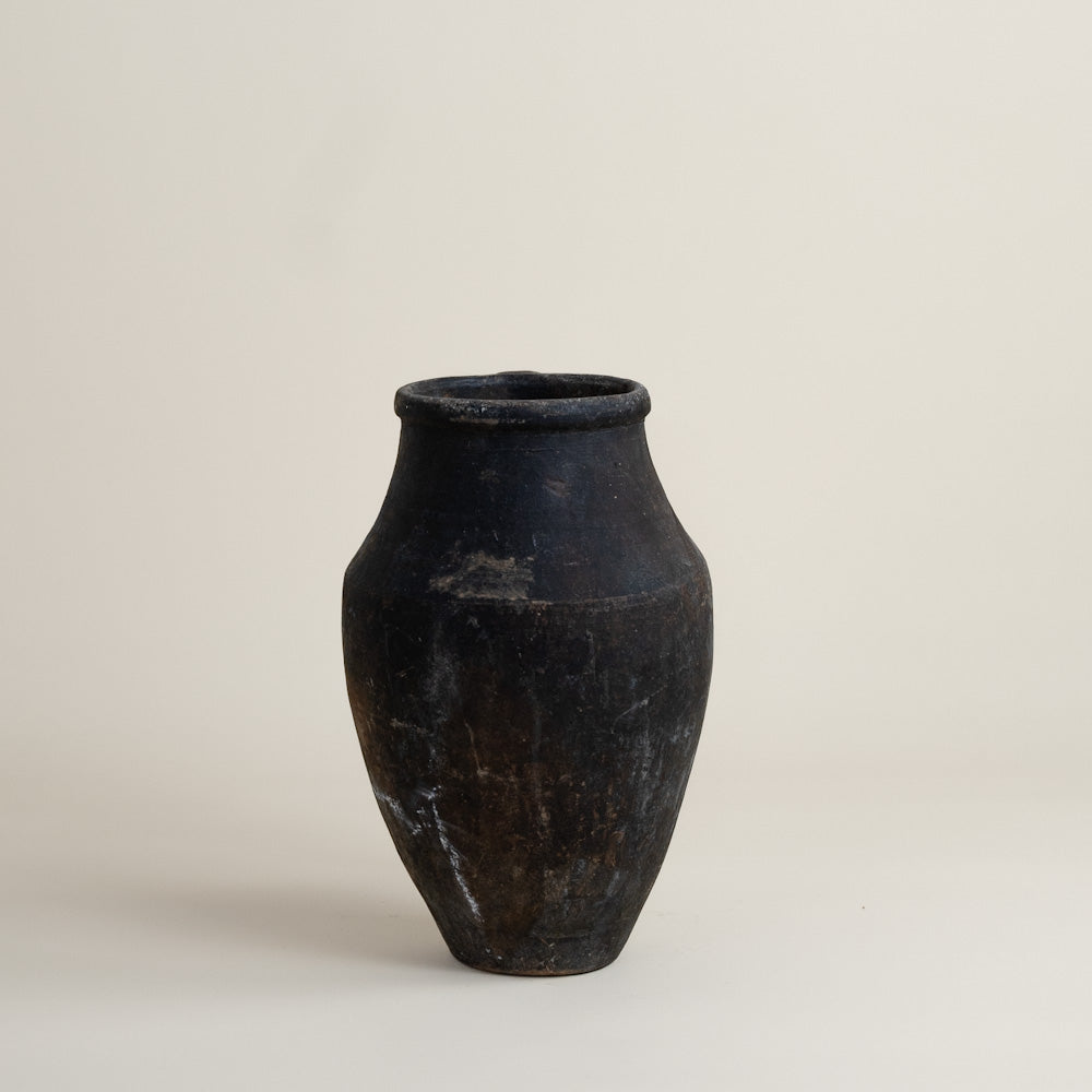 Antique vessel No.307