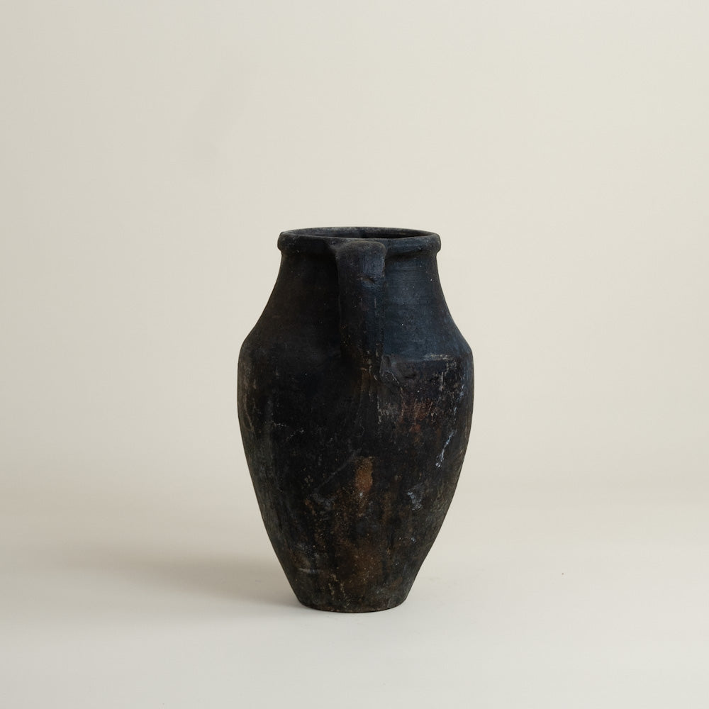 Antique vessel No.307