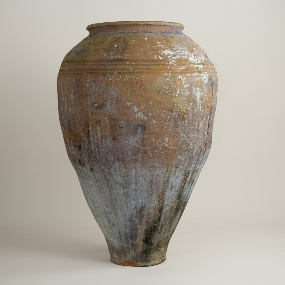 Antique vessel No.312