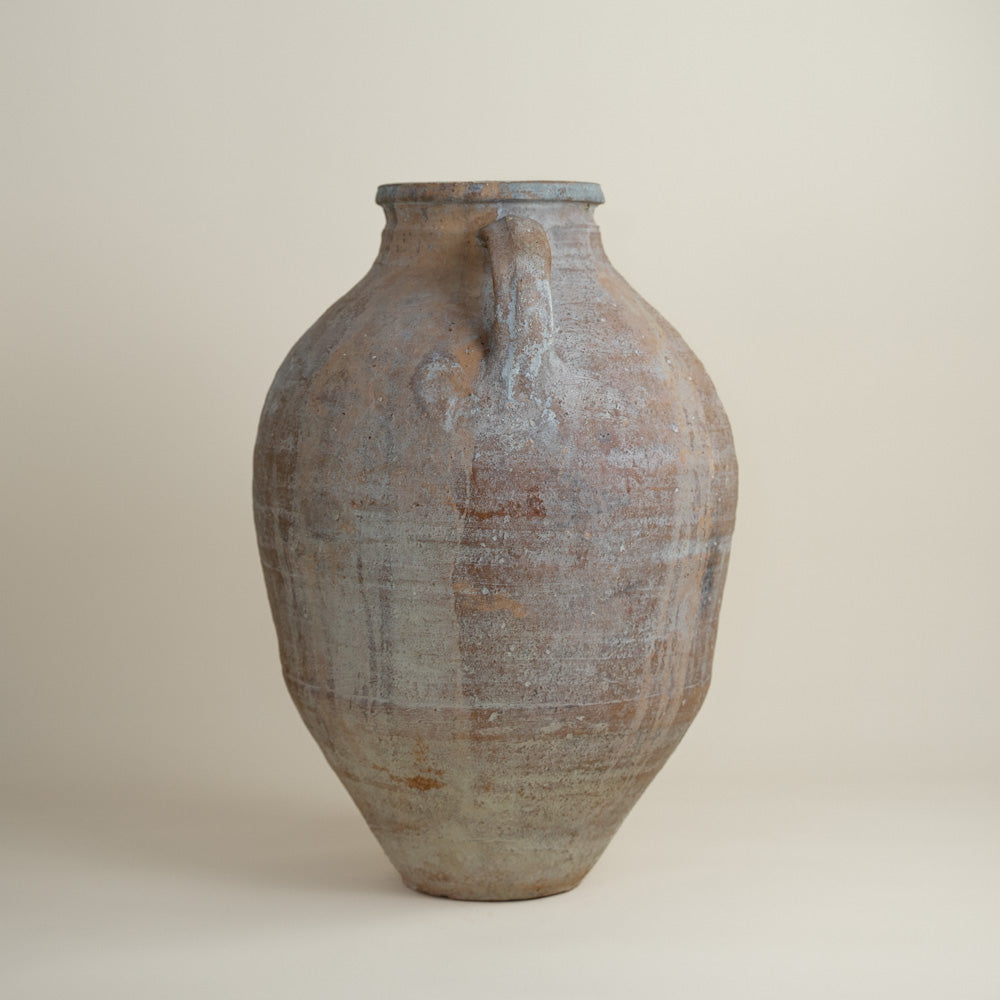 Antique vessel No.304