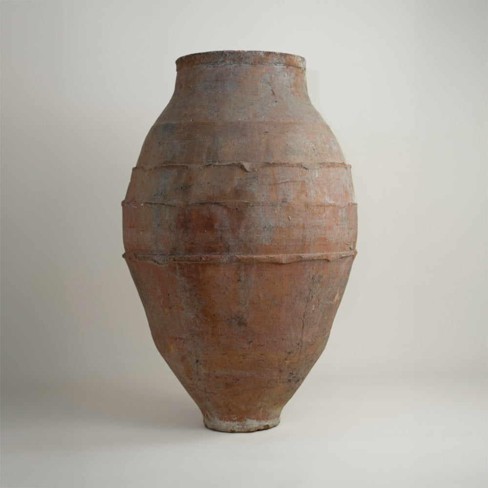Antique vessel No.313